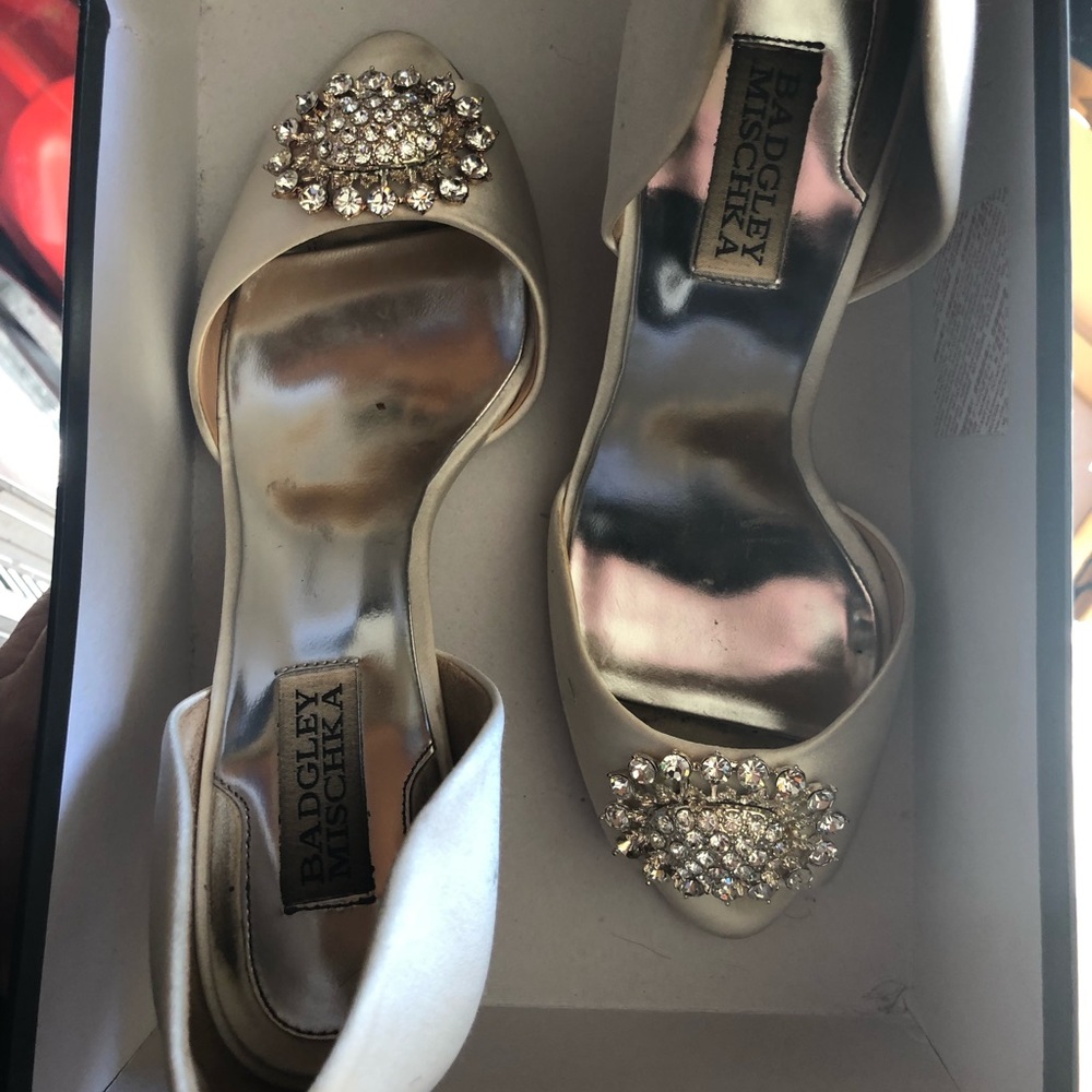 White satin dress shoes size 8.5